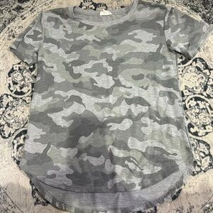 grey camo t shirt